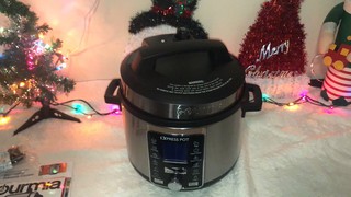 Amazing Pressure Cooker by Gourmia + Giveaway - Day 21