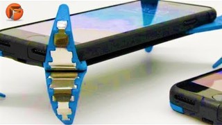 AIRBAG Case Opens to protect your Smartphone