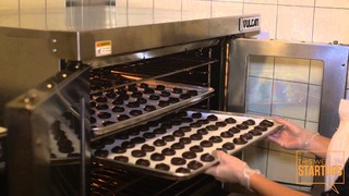 This Week in Startups: Extra! - Baking cricket cookies in the Bitty Foods...