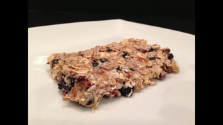 Blueberry Granola Bar Recipe - HASfit Homemade Protein Bar Recipes - Brea...
